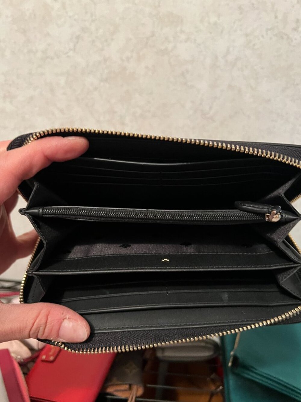 Kate Spade Wallet - Picture 3 of 3